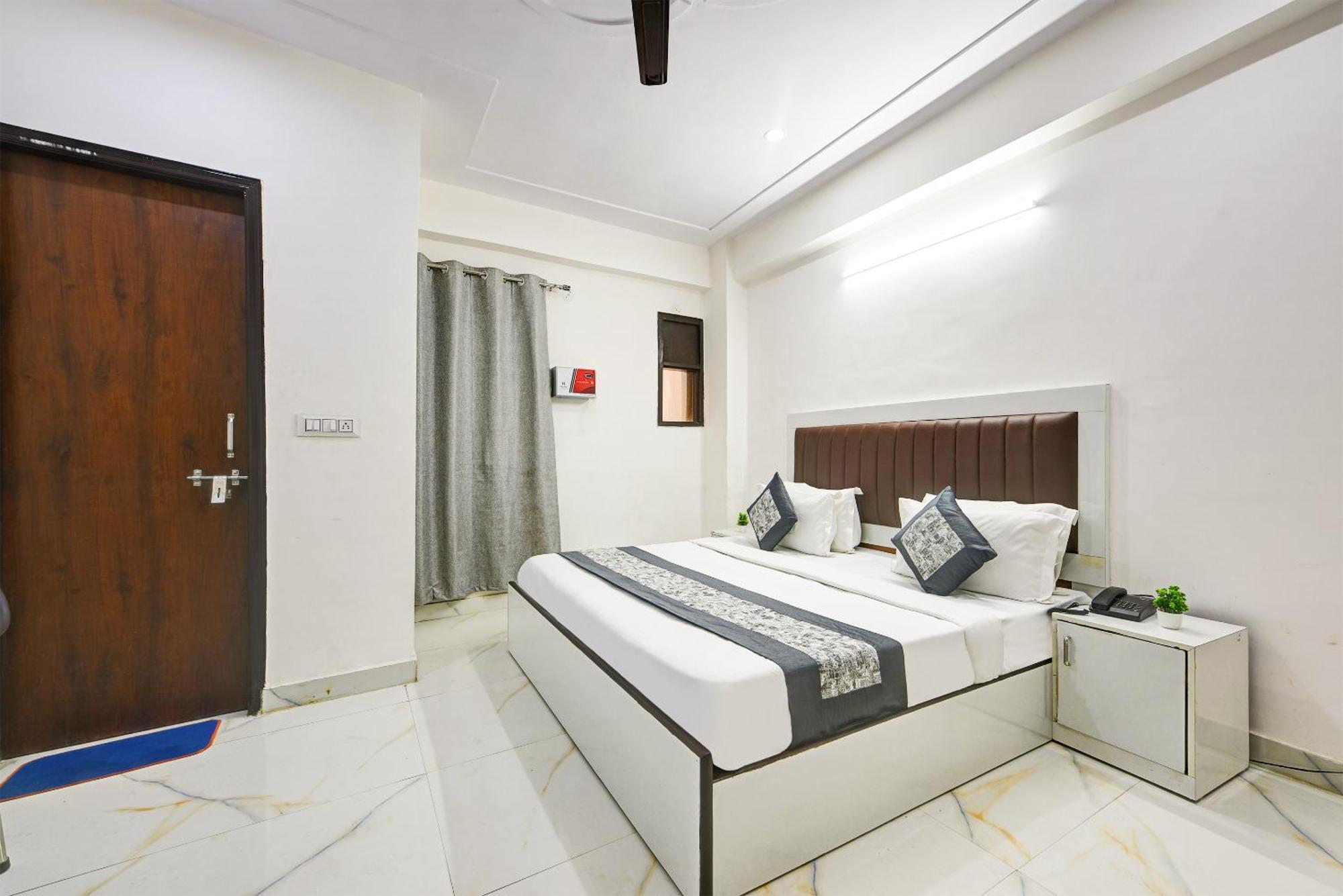 Hotel Krishna Tower Delhi  Esterno foto