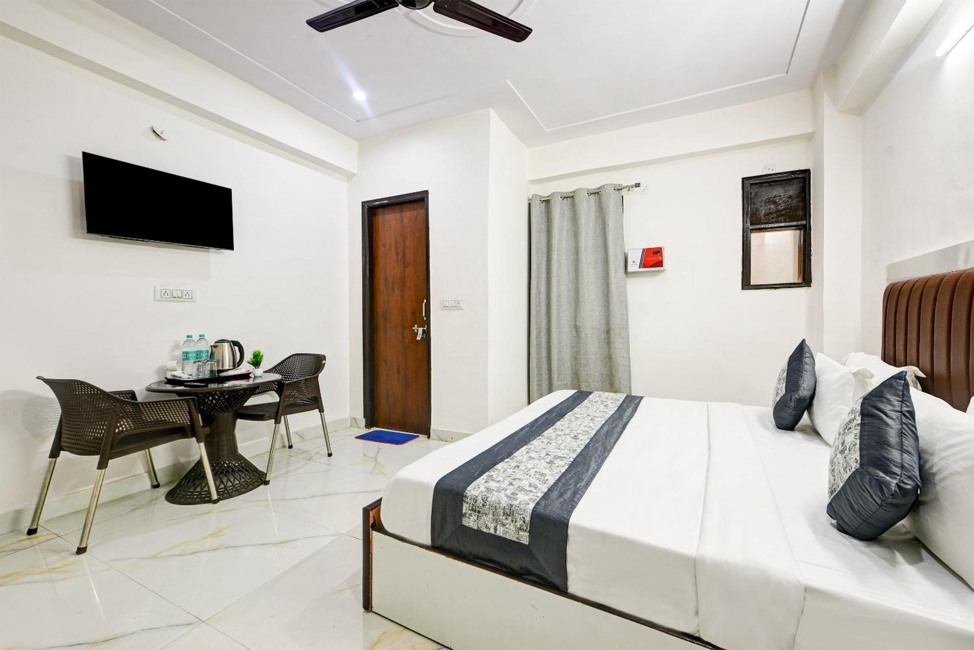 Hotel Krishna Tower Delhi  Esterno foto