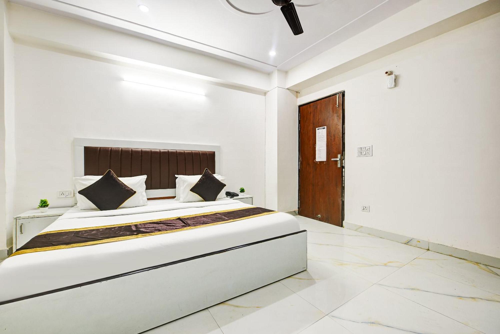 Hotel Krishna Tower Delhi  Esterno foto