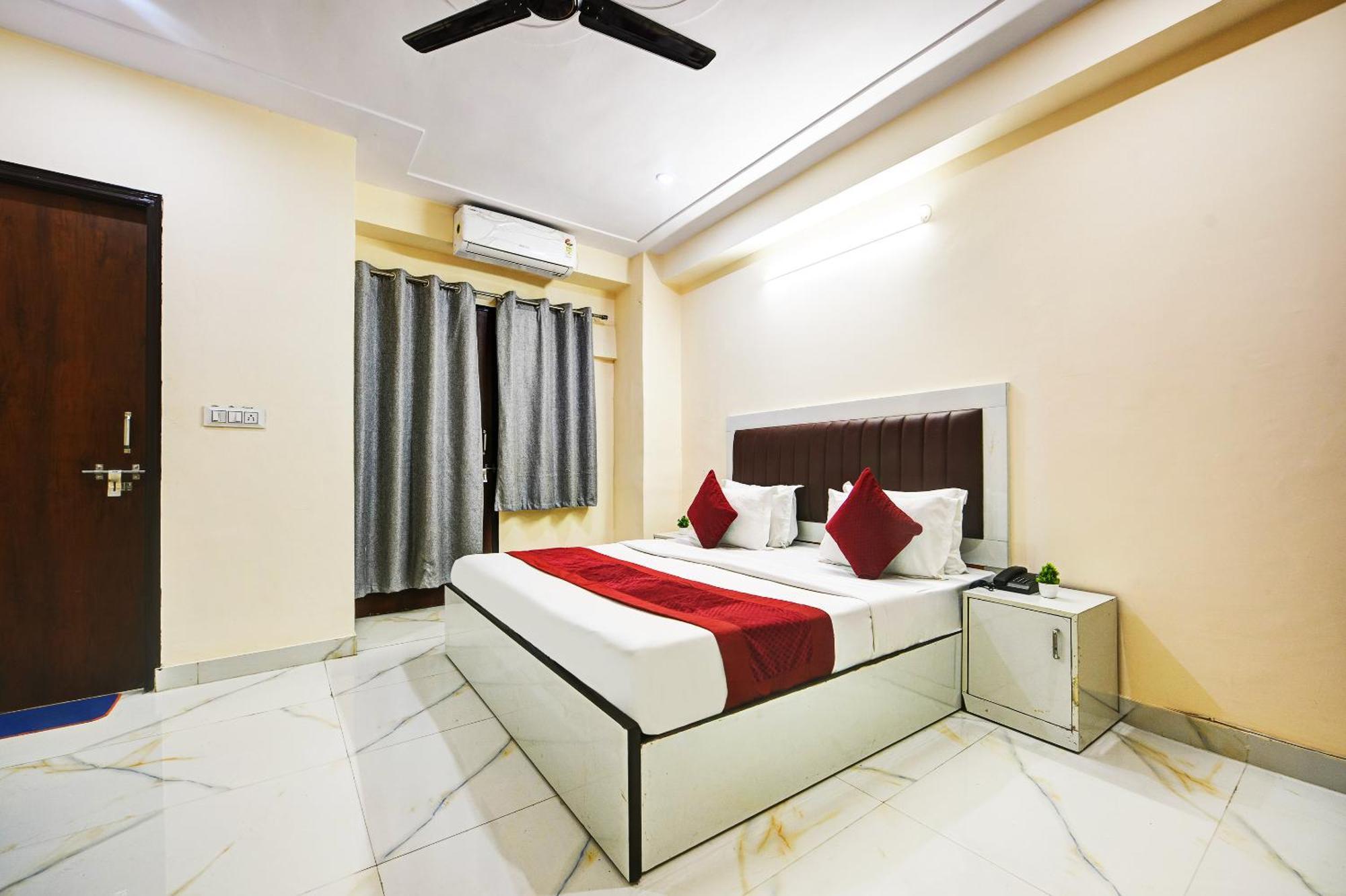 Hotel Krishna Tower Delhi  Esterno foto